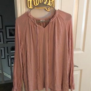 Long sleeve pink blouse